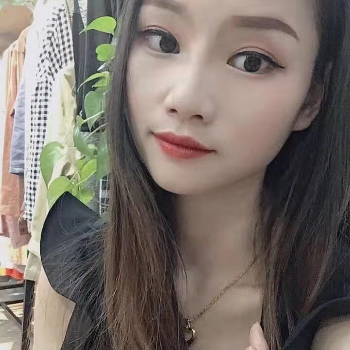 是个不错的小嫩妹